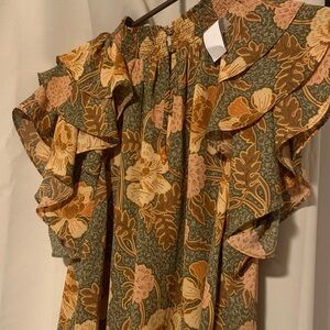 Floral Ruffle Sleeve